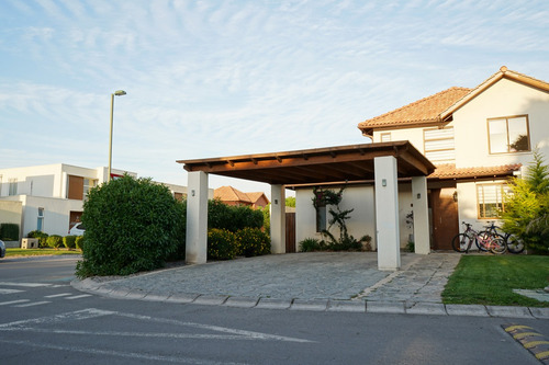 Arriendo Casa 3D Chicureo - Colina