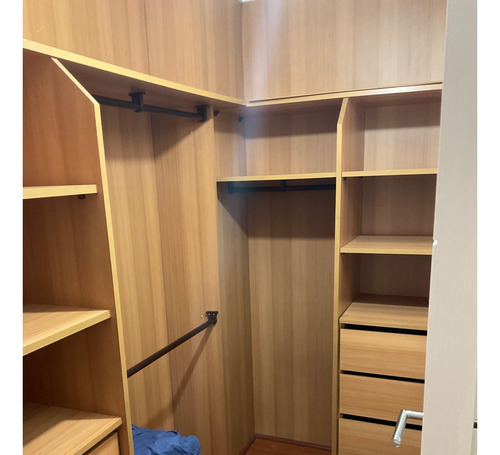 Arriendo Departamento 2D Barrio El Golf - Las Condes