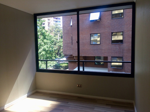 Arriendo Departamento 2D Centro Financiero - Las Condes