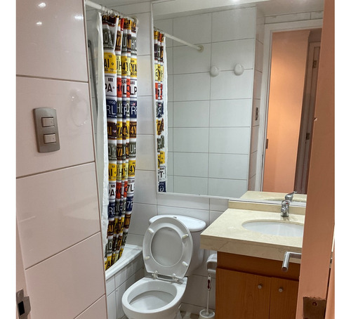 Arriendo Departamento 2D Barrio El Golf - Las Condes