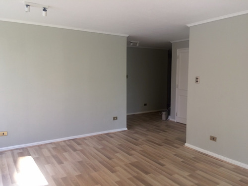 Arriendo Departamento 2D Centro Financiero - Las Condes