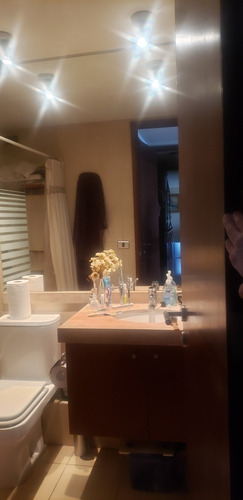 Arriendo Departamento 2D Alto Las Condes - Las Condes