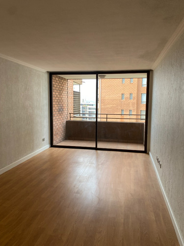 Arriendo Departamento 2D Metro Hernando de Magallanes - Las Condes