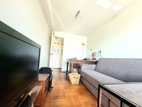 Arriendo Departamento 2D Metro Escuela Militar - Las Condes