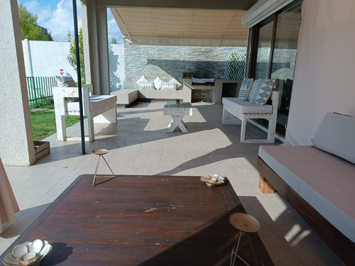 Arriendo Casa 3D Chicureo - Colina