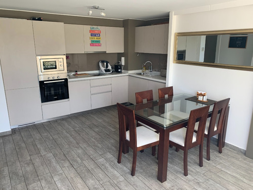 Arriendo Departamento 2D Los Dominicos - Las Condes