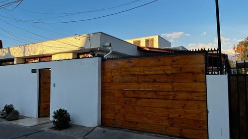 Arriendo Casa 3D Metro Hernando de Magallanes - Las Condes