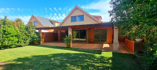 Arriendo Casa 3D Chicureo - Colina