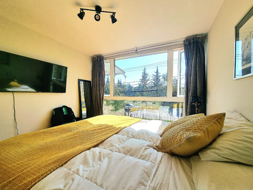 Arriendo Departamento 2D Metro Escuela Militar - Las Condes