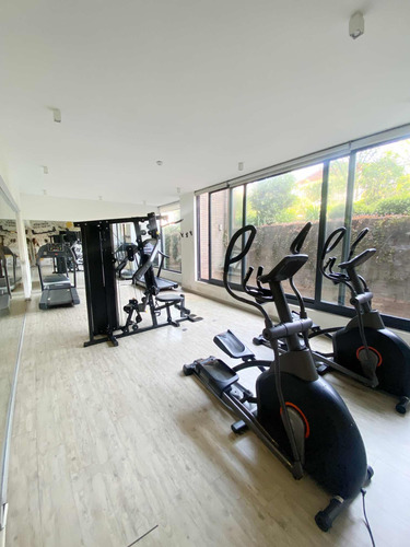 Arriendo Departamento 2D Metro Hernando de Magallanes - Las Condes